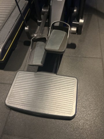 1429922-12 Cross-trainer Technogym