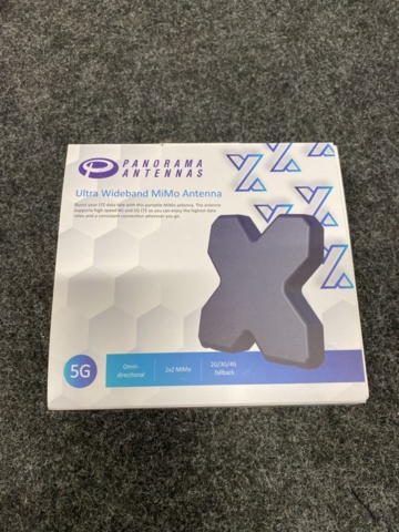 1429445-4 Sortiment med hemelektronik