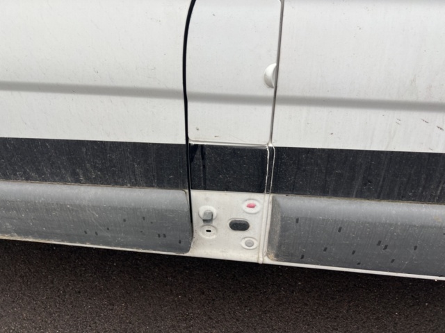 1351336-14 Nissan Primastar 2.9t 2.0 dCi Manuell, 114hk, -2014