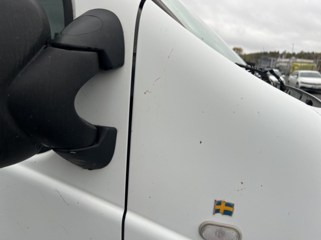 1351336-18 Nissan Primastar 2.9t 2.0 dCi Manuell, 114hk, -2014