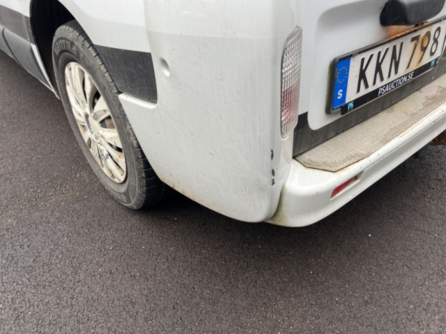 1351336-31 Nissan Primastar 2.9t 2.0 dCi Manuell, 114hk, -2014