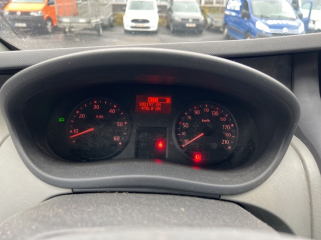 1351336-37 Nissan Primastar 2.9t 2.0 dCi Manuell, 114hk, -2014