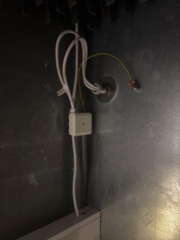 1308745-34 Skärmbur med AC-aggregat - Euroshield ETS Lindgren RFD-100