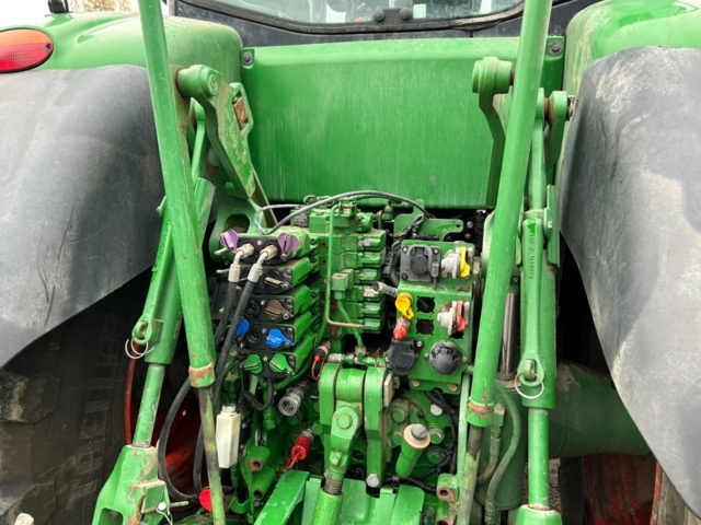 1433856-14 Traktor med lastare John Deere 7310R -2019