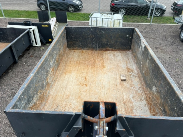 1434415-11 Lastväxlarsläp CHARVÁT CTS 3500 kg