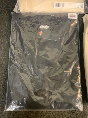 1432100-2 7 st klädesplagg, Strl M