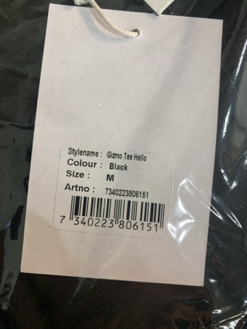 1432108-11 9 st klädesplagg, Strl M