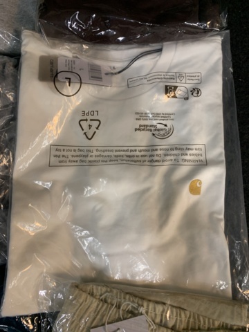 1432116-5 8 st klädesplagg, Strl L