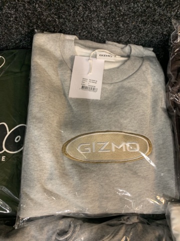 1432116-8 8 st klädesplagg, Strl L