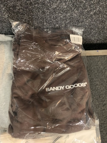 1432116-9 8 st klädesplagg, Strl L