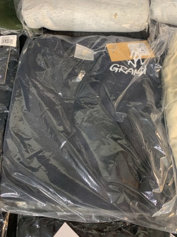 1432117-7 9 st klädesplagg, Strl L