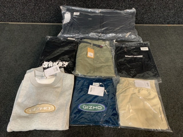 1432119-1 7 st klädesplagg, Strl L