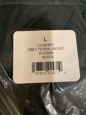 1432119-9 7 st klädesplagg, Strl L