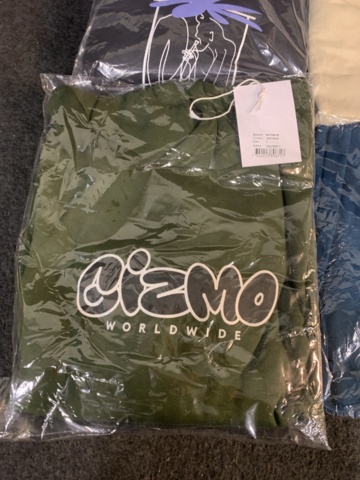 1432121-2 9 st klädesplagg, Strl L