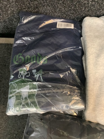 1432121-8 9 st klädesplagg, Strl L