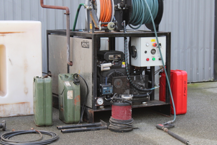 1388465-9 Spolaggregat med hetvatten