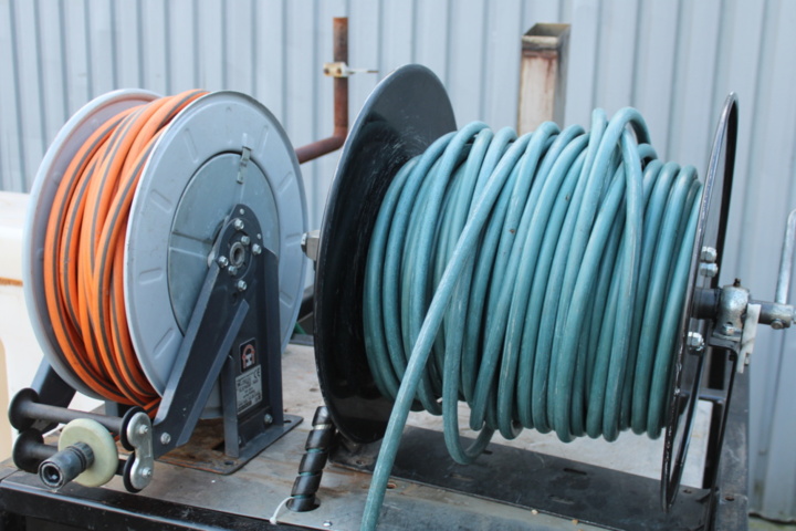 1388465-21 Spolaggregat med hetvatten