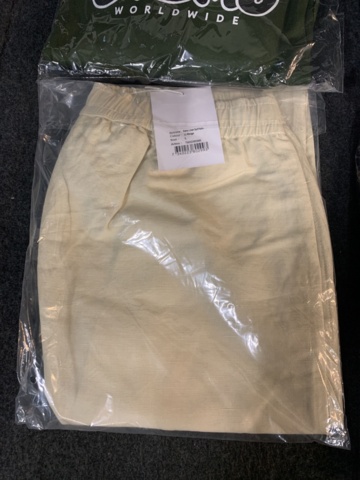 1432122-2 9 st klädesplagg, Strl L