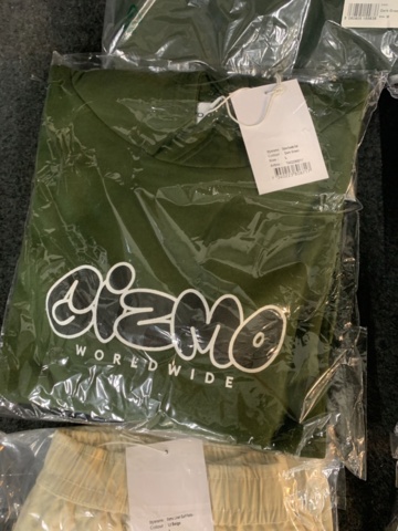 1432122-5 9 st klädesplagg, Strl L