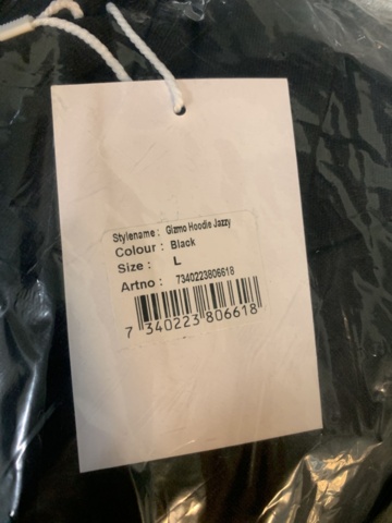 1432122-11 9 st klädesplagg, Strl L