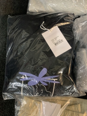 1432123-7 9 st klädesplagg, Strl L