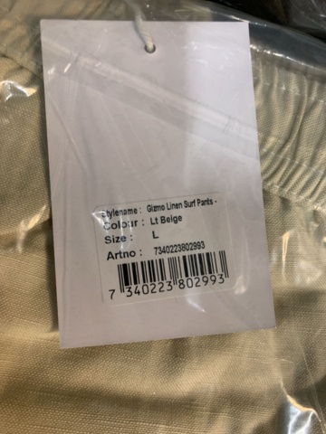 1432123-11 9 st klädesplagg, Strl L