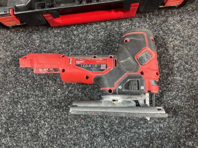 1431220-2 Sticksåg - Milwaukee M18 FBJS