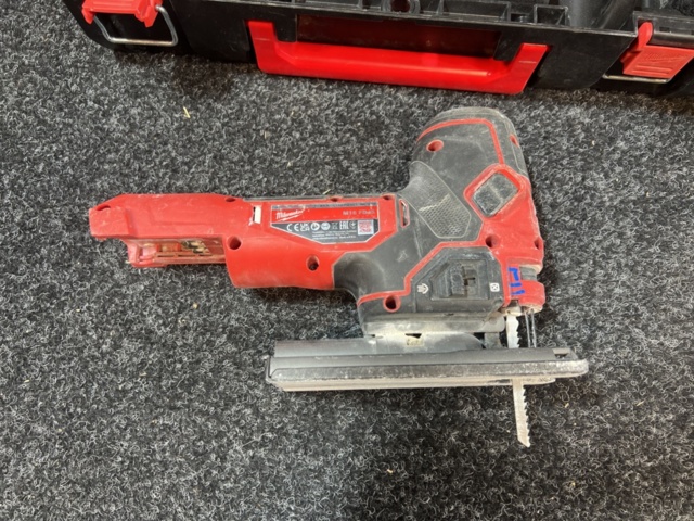 1431221-2 Sticksåg - Milwaukee M18 FBJS