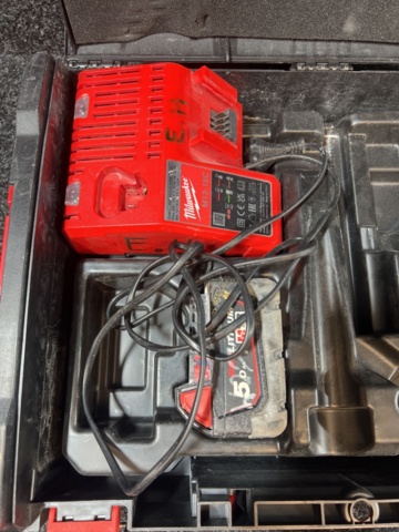 1431221-5 Sticksåg - Milwaukee M18 FBJS