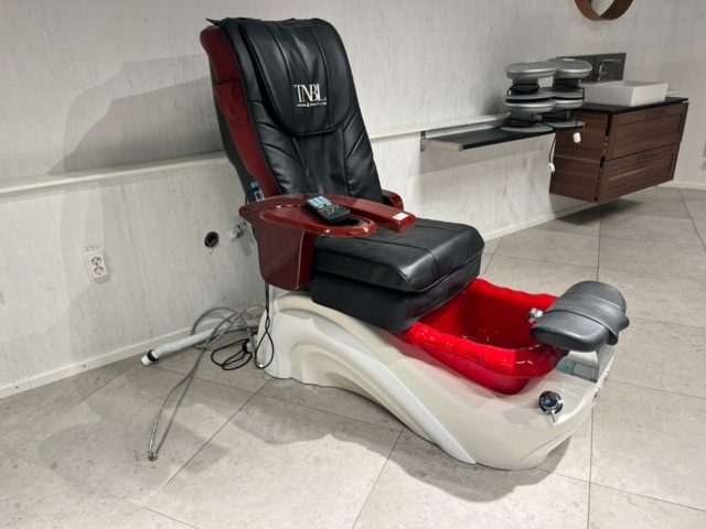 1423921-1 Massage/behandlingsfåtölj TNBL med fotbad