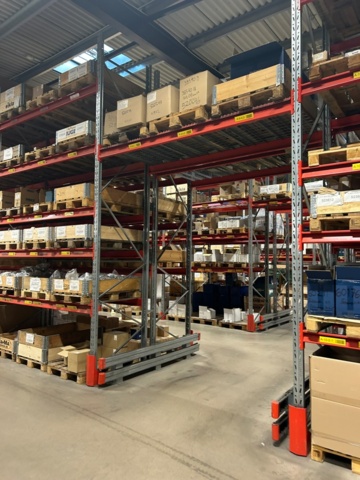 1344179-11 Pallställ / Stallage från Brännehylte 9 sektioner à ca 25 meter