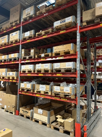 1344179-12 Pallställ / Stallage från Brännehylte 9 sektioner à ca 25 meter