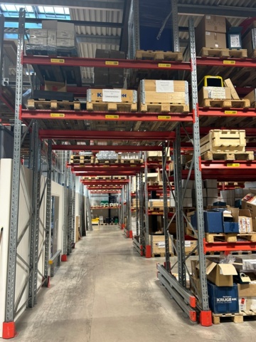 1344179-16 Pallställ / Stallage från Brännehylte 9 sektioner à ca 25 meter