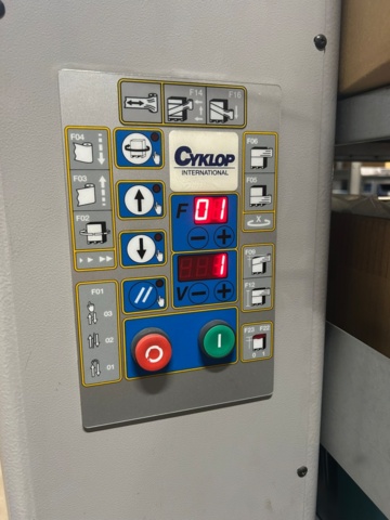 1344180-2 Sträckfilmsmaskin Cyklop International CST201, årsmodell 2018