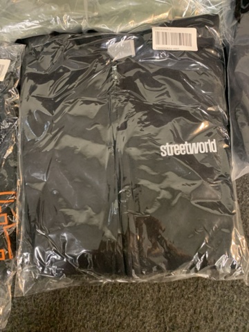 1432124-2 7 st klädesplagg, Strl S