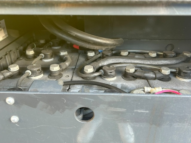 1344183-7 Fyrvägstruck Combilift CBE3000, årsmodell 2017