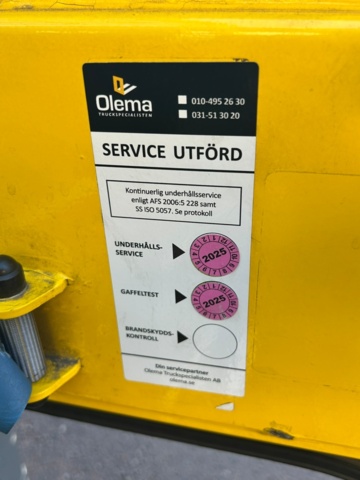 1344183-8 Fyrvägstruck Combilift CBE3000, årsmodell 2017