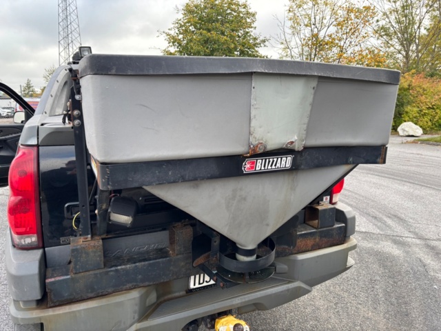 918904-13 Chevrolet Avalanche 1500 5.3 V8 AWD Hydra-Matic, 290hk, 2002