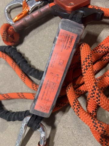 1431256-5 Fall protection equipment