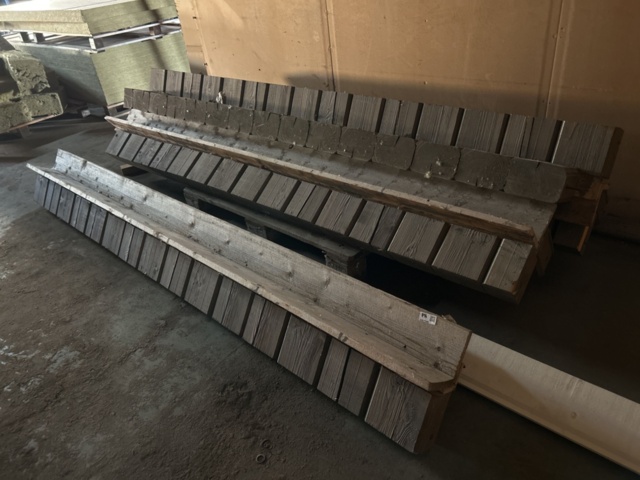 1267740-1 Falska timmerknutar 4 st