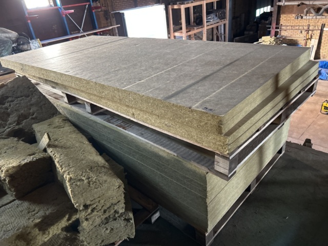 1267742-1 Isolering 14 st västkustskivor samt övrigt material