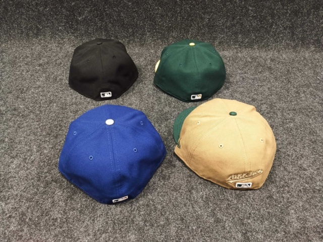 1433354-5 4 st Kepsar New Era, strl 7 7/8 (62,5 cm)