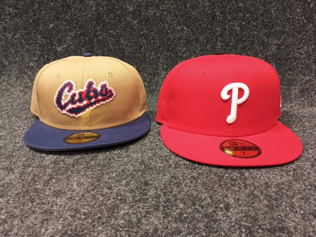 1433356-3 4 st Kepsar New Era, strl 7 (55,8 cm)