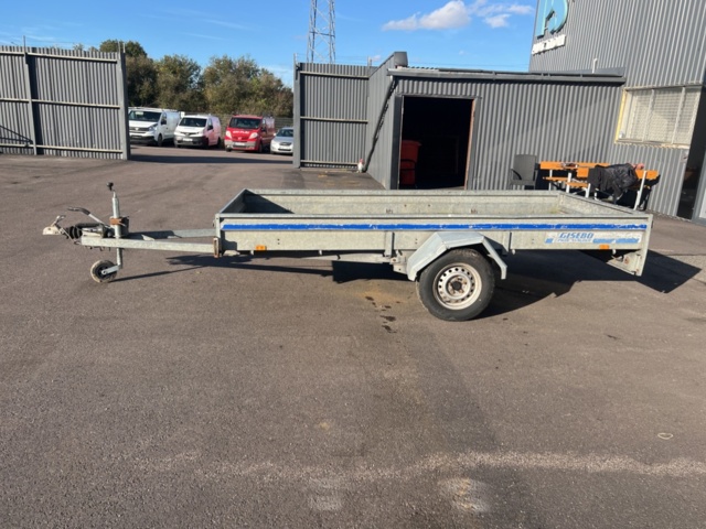 1351339-8 Släpvagn - Thule D1000