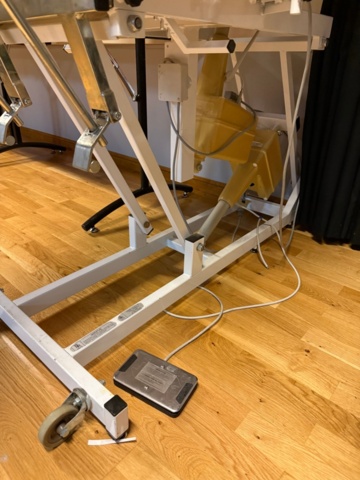 1352100-5 Treatment chair and stool from Rainer Rajala