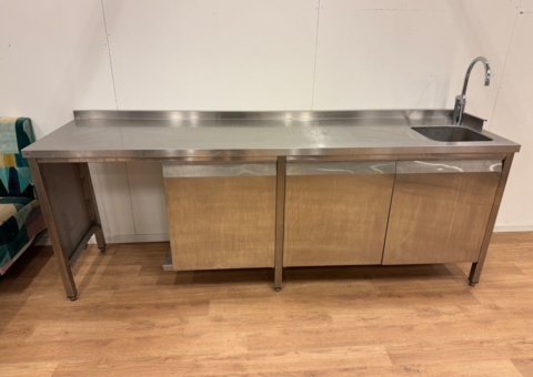 Large stainless steel sink with sink and mixer