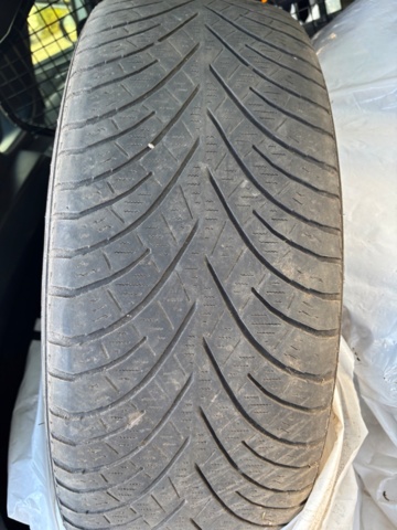 918905-16 Toyota RAV4 Plug-in Hybrid E-CVT, 306hk, 2023