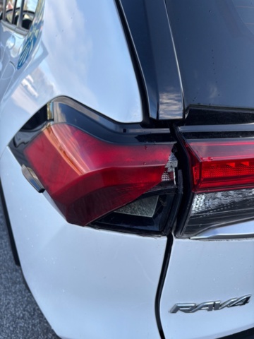 918905-17 Toyota RAV4 Plug-in Hybrid E-CVT, 306hk, 2023