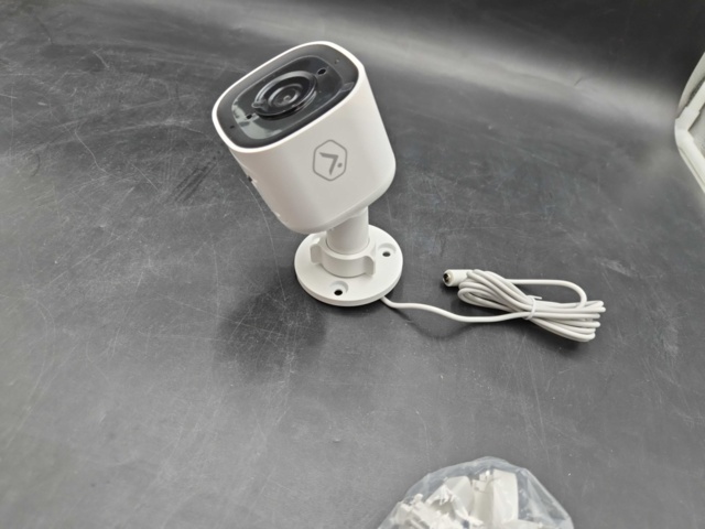 1435105-1 WiFi Kamera - Solar ADC-V724X, För inom- och utomhusbruk