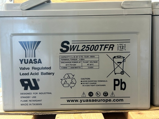 1435318-4 Energilagringssystem – YUASA SWL2500TFR, 14 st batterier
